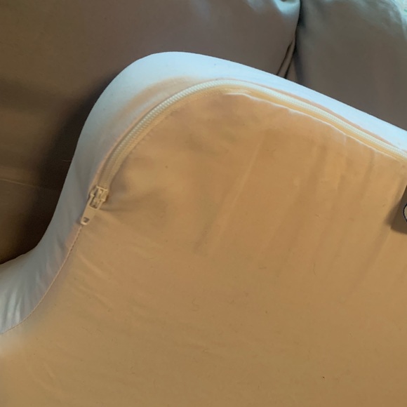 “MEDLINE” C-Pap Memory Foam Pillow         NWT - Picture 4 of 8